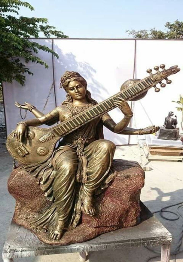 Goddess Saraswati Statue